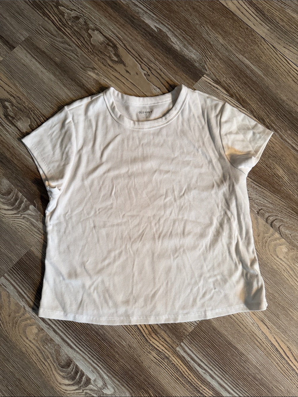 Old Navy White Short Sleeve Crewneck Tee